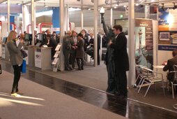 Meist fotografierte Frau der CeBit 2011 active-CIty