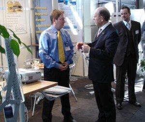 Wirtschaftsminister Hirche auf der CeBit