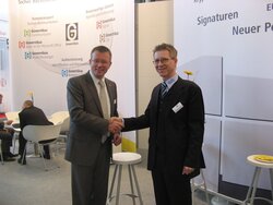 BOS Partnervertrag Handshake BOS Partnervertrag Handshake